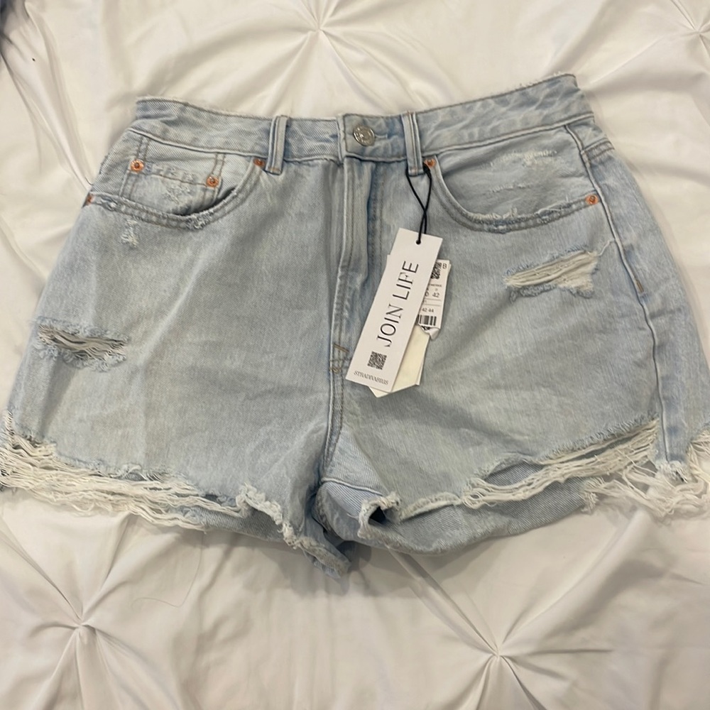 Brand new blue jean shorts size 6